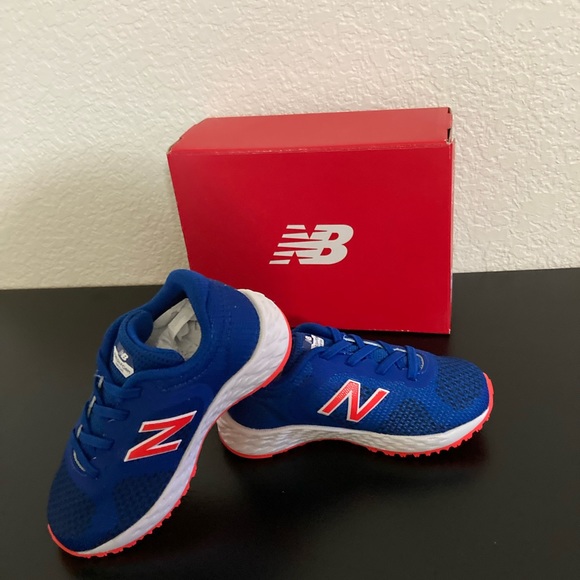 New Balance Other - NEW PAIR / NEW BALANCE SNEAKERS SHOES BOYS TODDLER SZ 7 SHOES BLUE GIFT IAARICR2